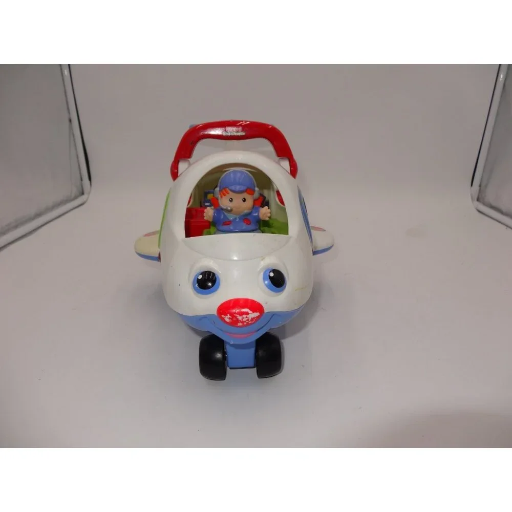 Fisher Price Little People Airplane Lights & Sound 2005 Suitcase 3 Little People